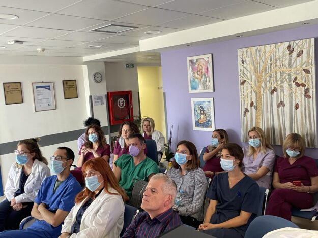 What is the maximum dose of FSH administrated in poor responders4