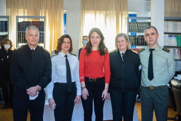 Η Υφυπουργός Δ. Μιχαηλίδου από το Ναυτικό Νοσοκομείο Αθηνών για την σημασία της υποβοηθούμενης αναπαραγωγής Η Υφυπουργός Δ. Μιχαηλίδου από το Ναυτικό Νοσοκομείο Αθηνών για την σημασία της υποβοηθούμενης αναπαραγωγής